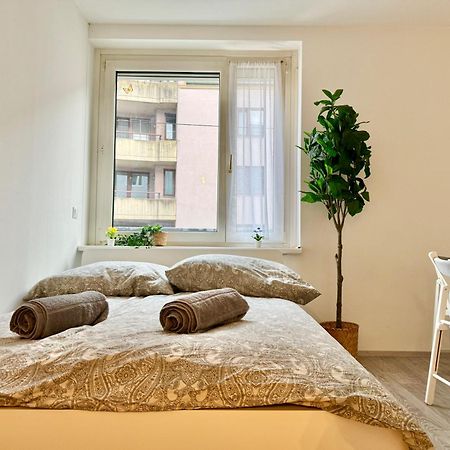 Stylish Schonbrunn Apartments With Free Parking 비엔나 외부 사진