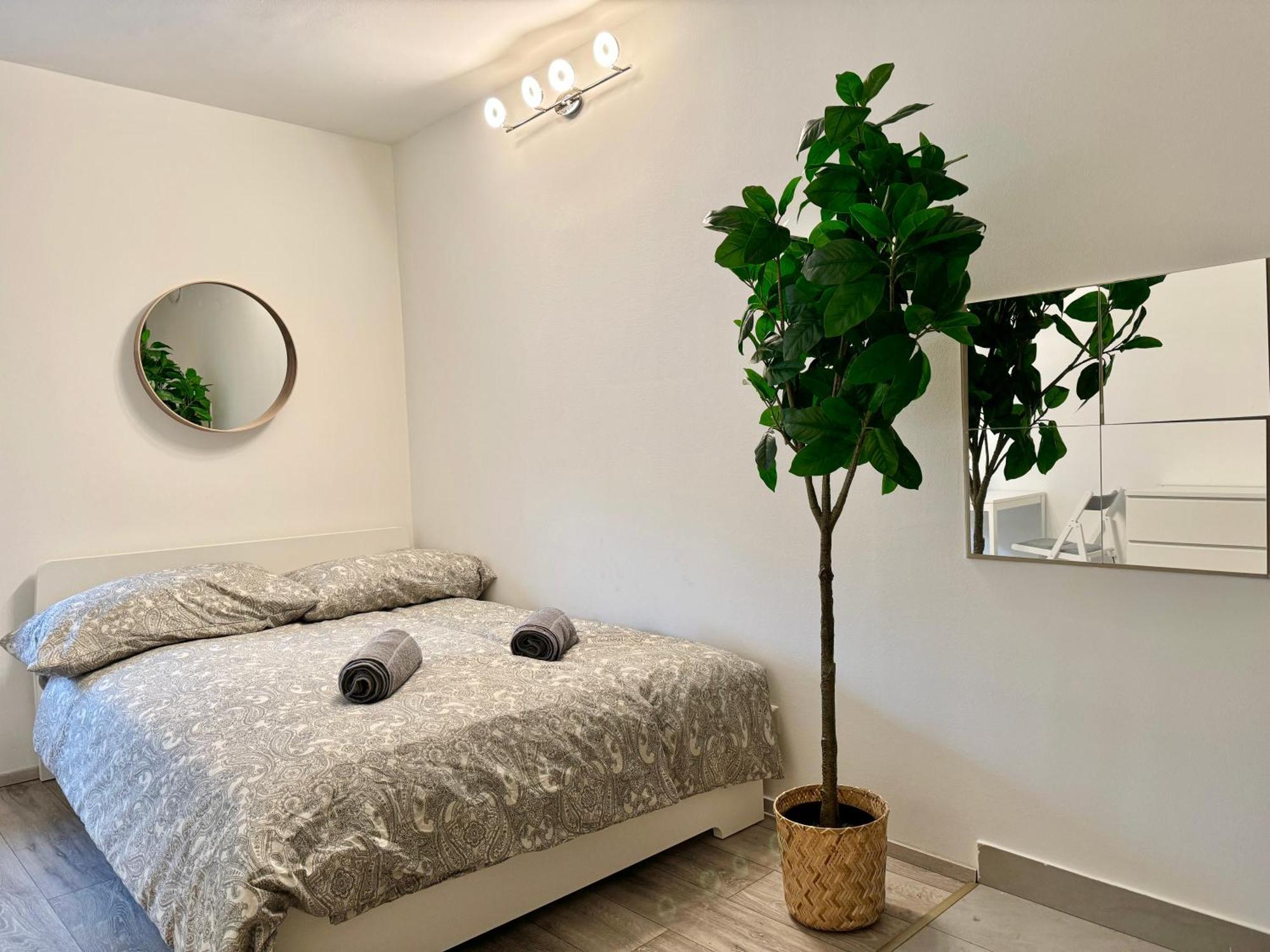 Stylish Schonbrunn Apartments With Free Parking 비엔나 외부 사진
