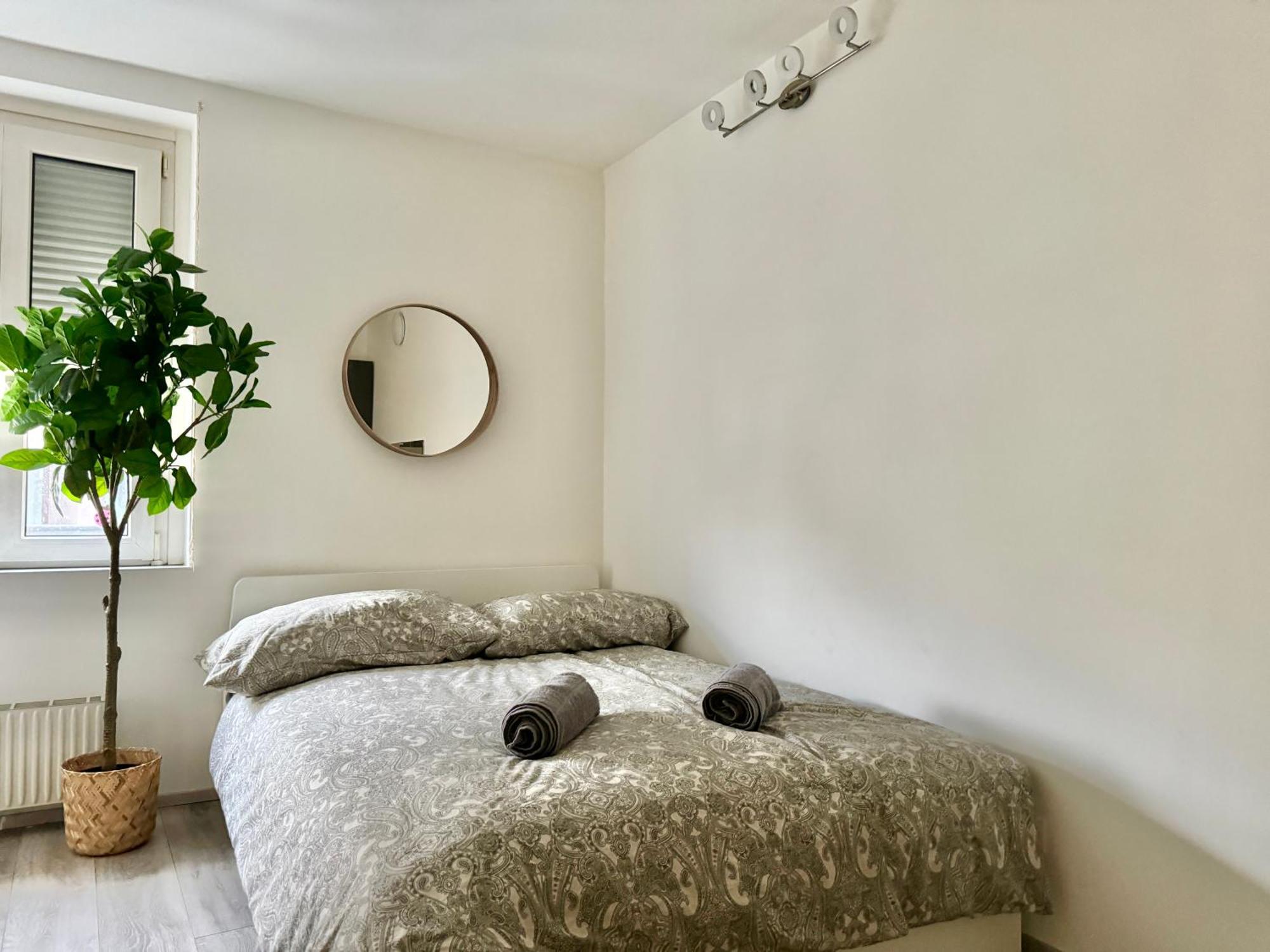 Stylish Schonbrunn Apartments With Free Parking 비엔나 외부 사진
