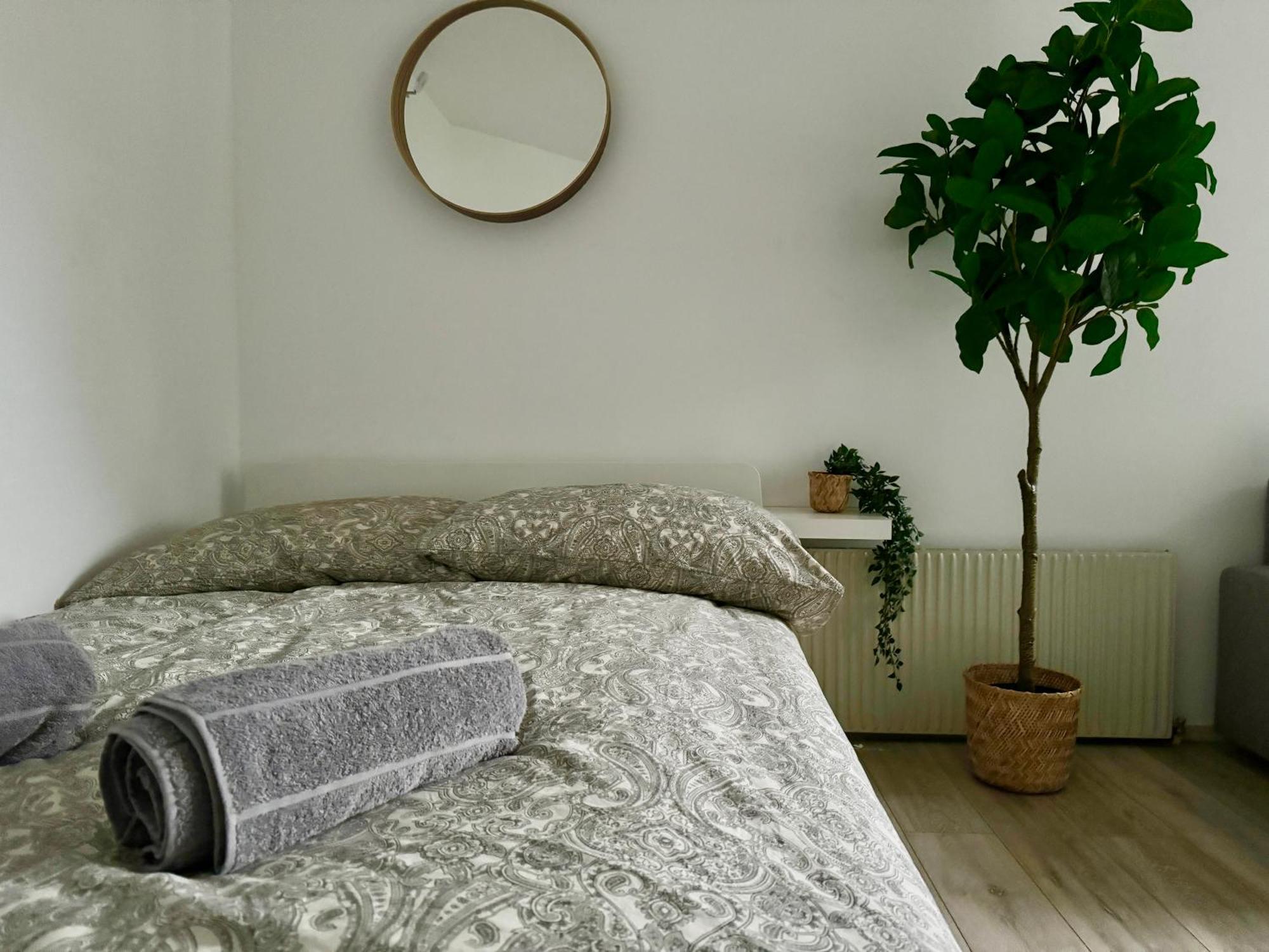 Stylish Schonbrunn Apartments With Free Parking 비엔나 외부 사진